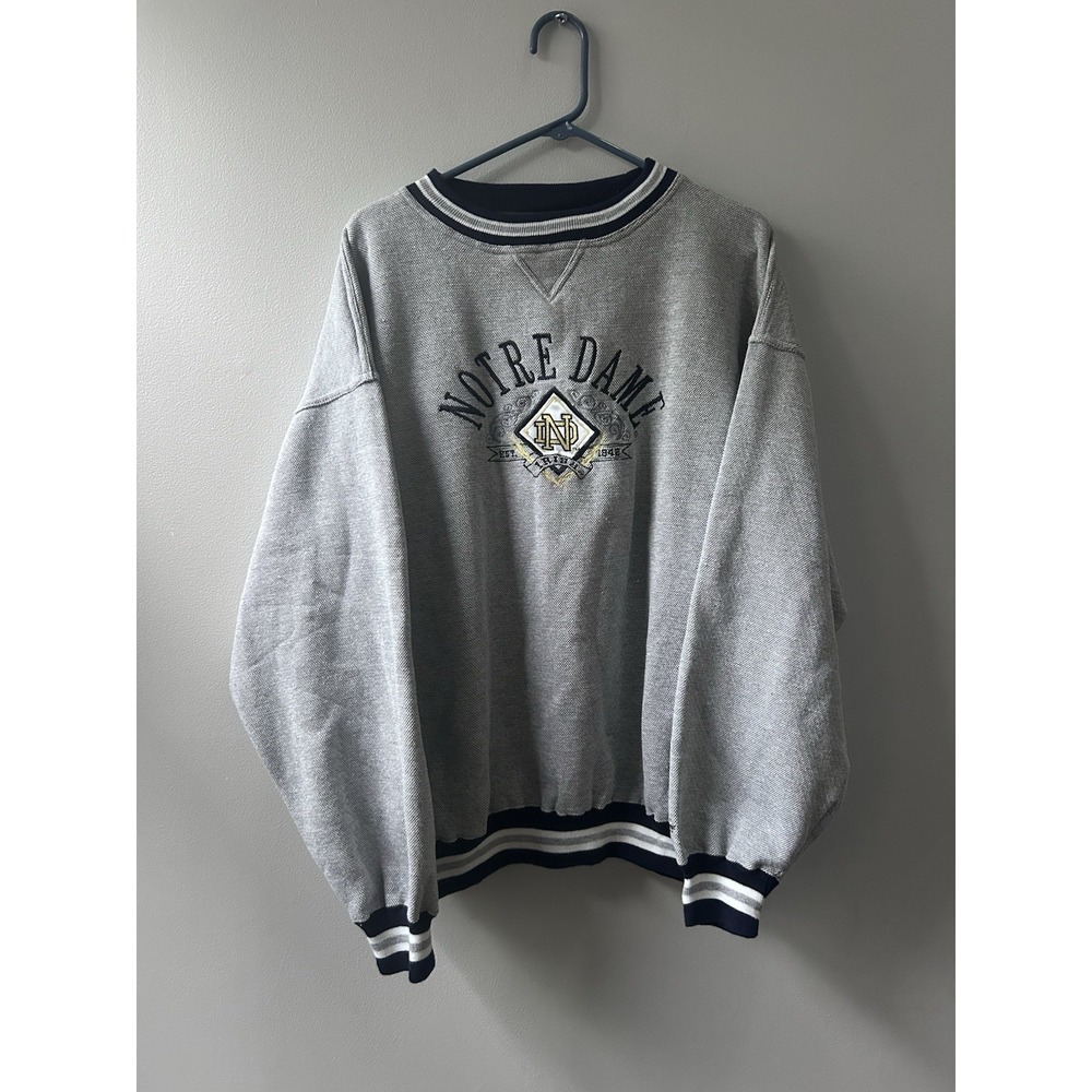 Vintage Notre Dame University Large Sweatshirt Embroidered